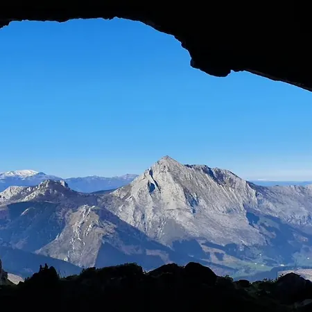 Uxarte -alojamiento, Restaurante Y Piscinas Pensión 2*
