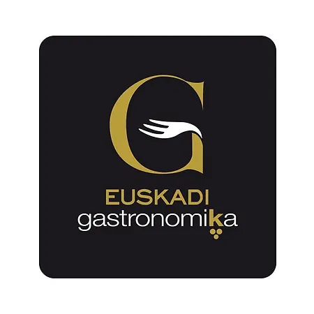 Gasthuis Uxarte -alojamiento, Restaurante Y Piscinas 2*