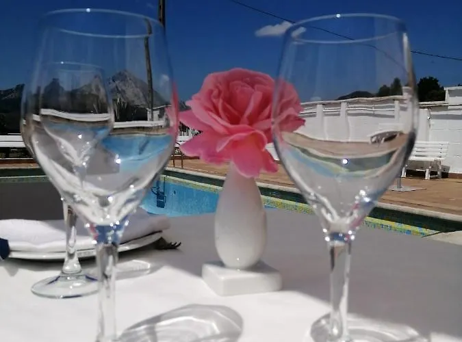 Uxarte -Alojamiento, Restaurante Y Piscinas Guest house Arrasate/Mondragon