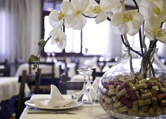 Pensión Uxarte -alojamiento, Restaurante Y Piscinas